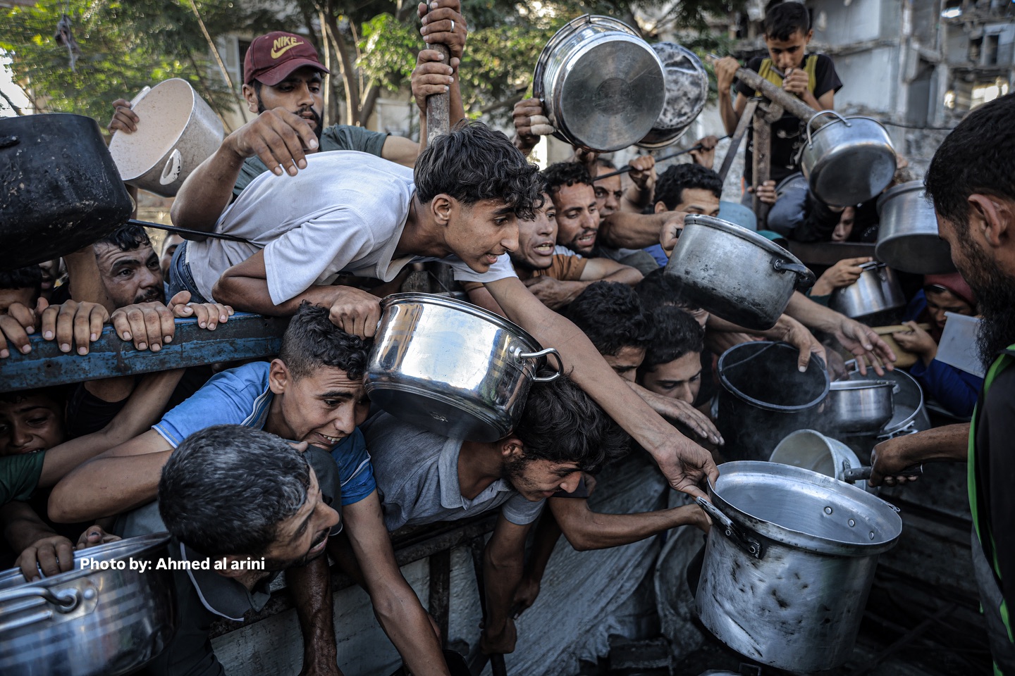 Food distribution in Gaza